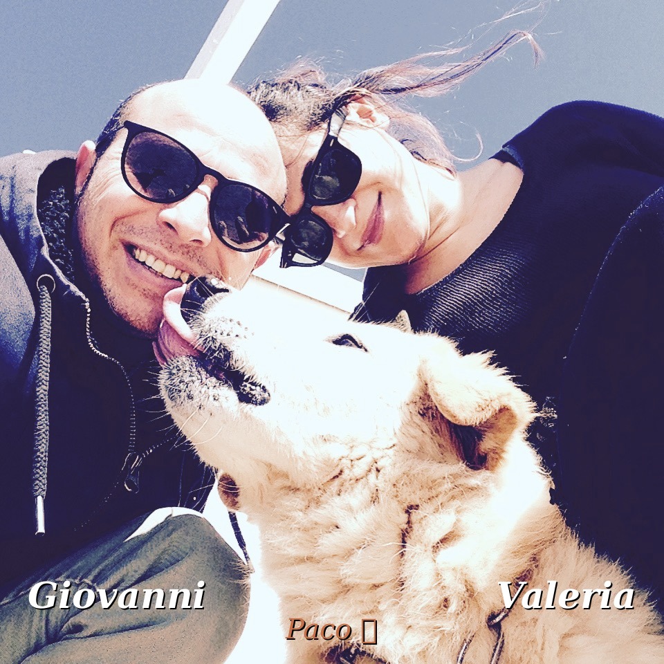 Giovanni con sua moglie e il loro cane — fondatori di Al Vecchio Pontile